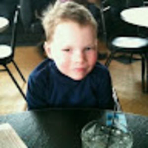 Meet your Posher, Cynthia